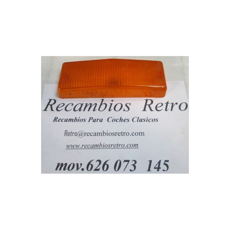 PLASTICO TRASERO DERECHO AMBAR SEAT-124 D