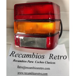 PILOTO TRASERO DERECHO sin...